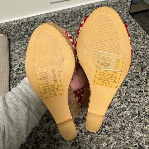 Red Polka Dot Wedge Sandals - Picture 7 of 7